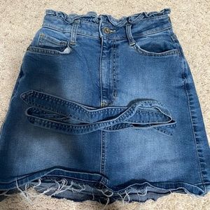 arizona jean co Denim Skirt size 1
